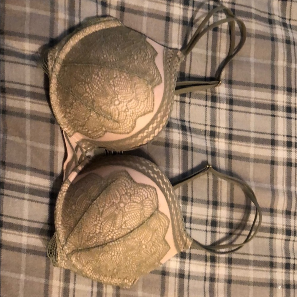 Victoria Secret push-up bra